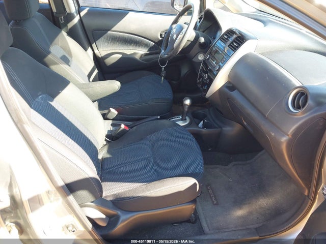 Nissan Versa Sv