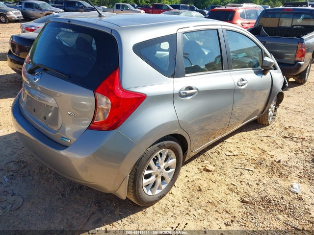 Nissan Versa Sv