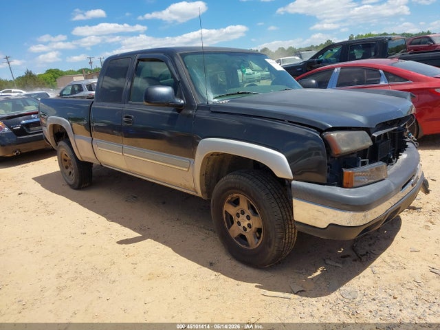 Salvage Chevrolet Silverado 1500 Image