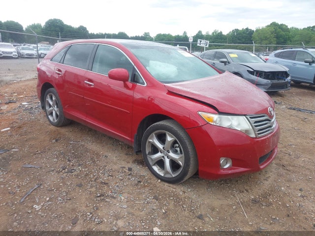 Salvage Toyota Venza Image
