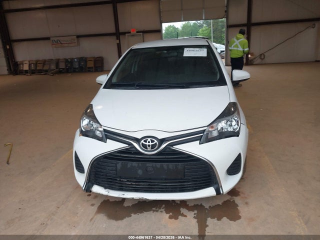 Toyota Yaris Le