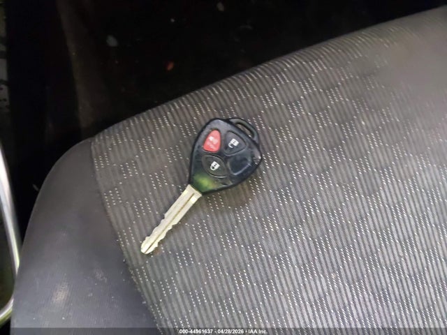 Toyota Yaris Le