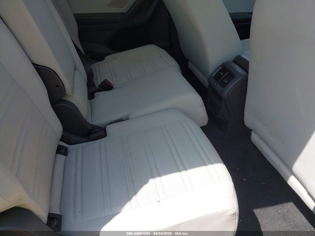 Volkswagen Tiguan 2.0t S