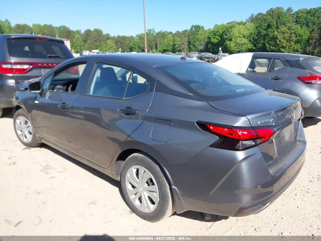 Nissan Versa 1.6 S