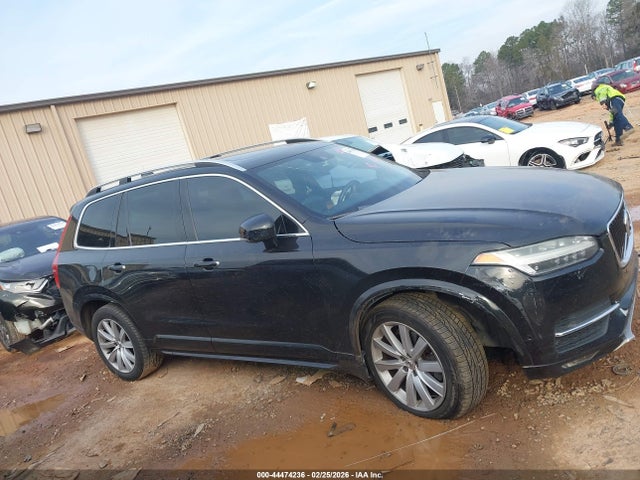 Volvo XC90 T5 Momentum