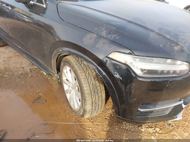Volvo XC90 T5 Momentum