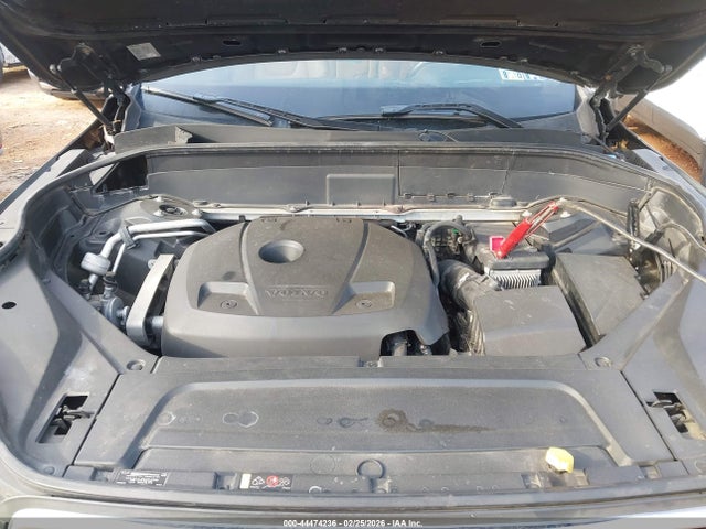 Volvo XC90 T5 Momentum