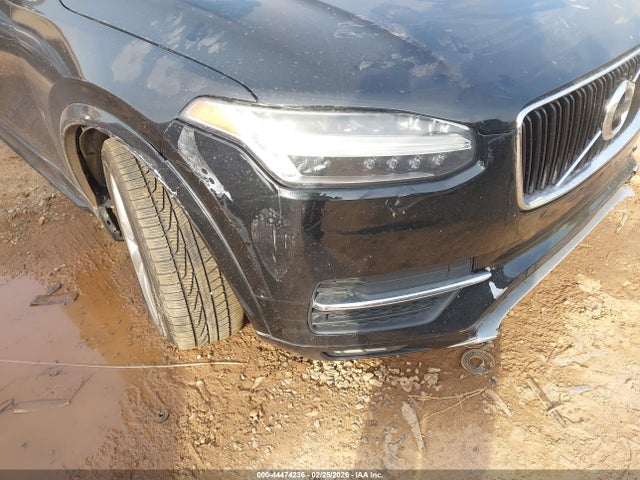 Volvo XC90 T5 Momentum