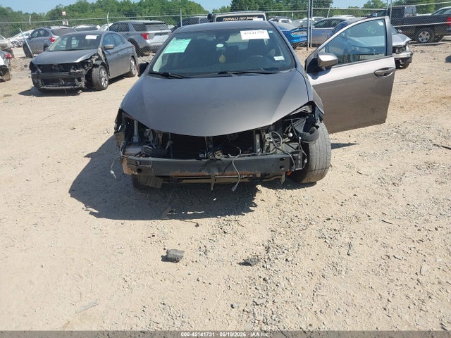 Toyota Corolla Le
