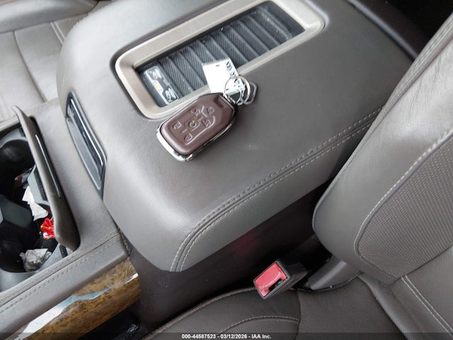 GMC Yukon Denali