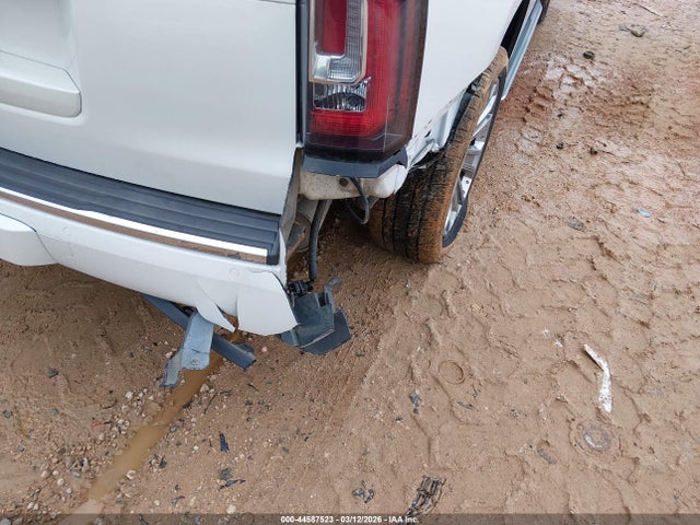 GMC Yukon Denali
