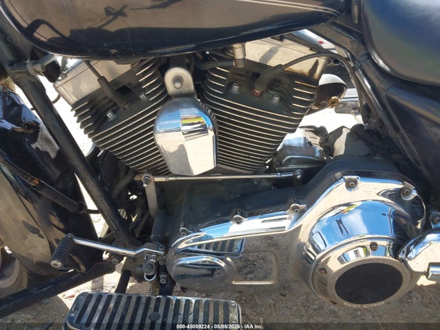 Harley-Davidson Flhrc Road King Classic