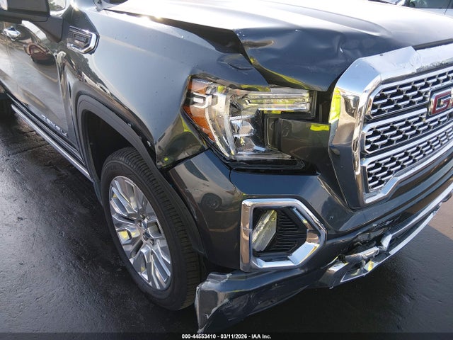 GMC Sierra 1500 4wd  Short Box Denali
