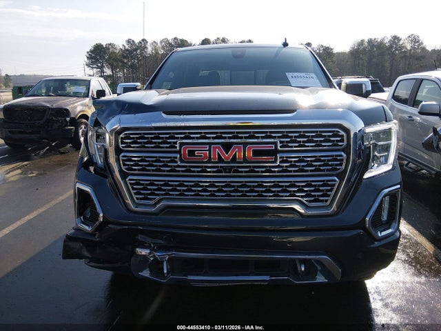 GMC Sierra 1500 4wd  Short Box Denali