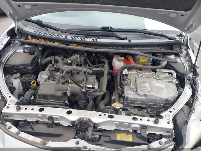 Toyota Prius c Two