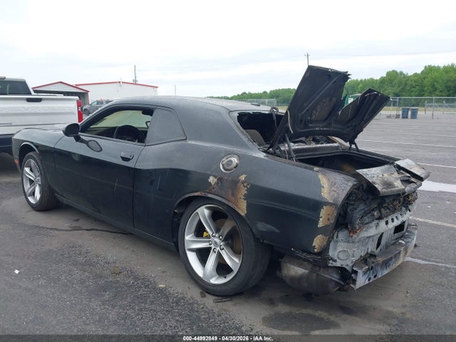 Dodge Challenger Sxt