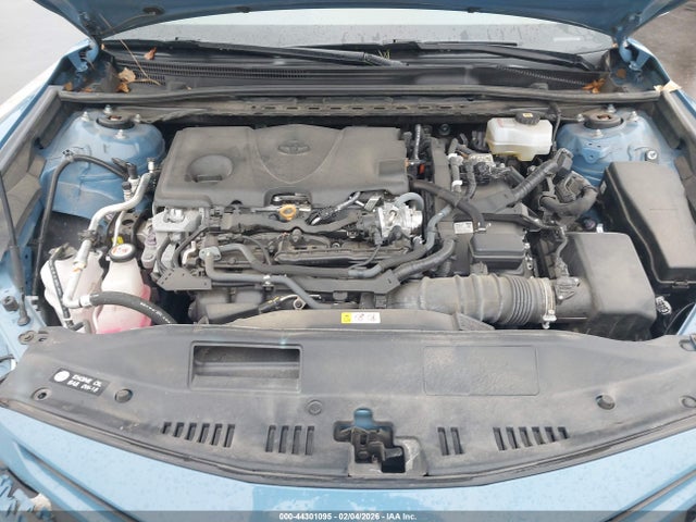 Toyota Camry Se Hybrid