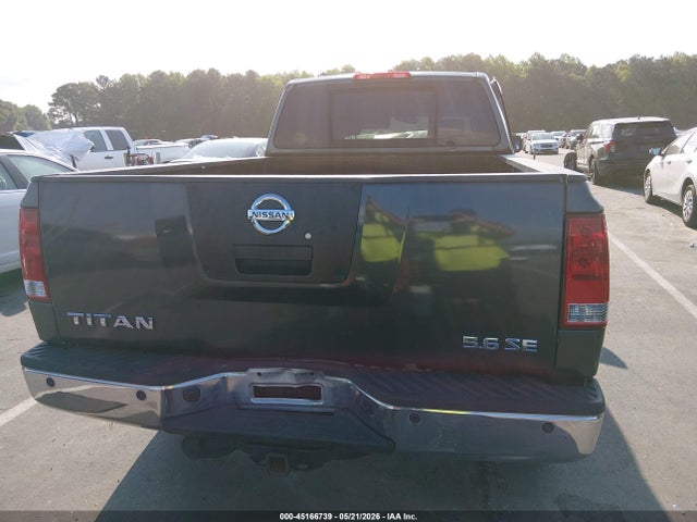 Nissan Titan Se