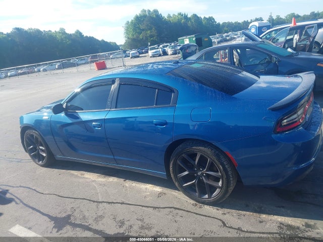 Dodge Charger Sxt Rwd