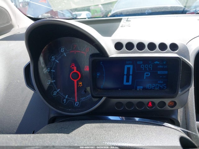 Chevrolet Sonic Lt Auto