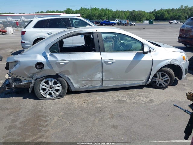 Chevrolet Sonic Lt Auto