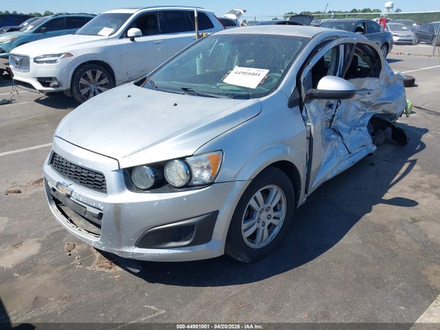 Chevrolet Sonic Lt Auto