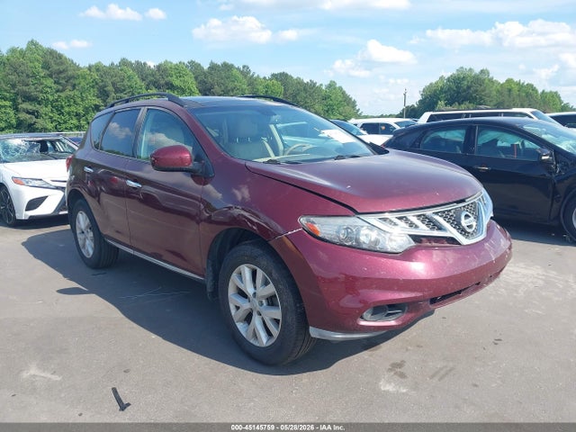 Salvage Nissan Murano Image