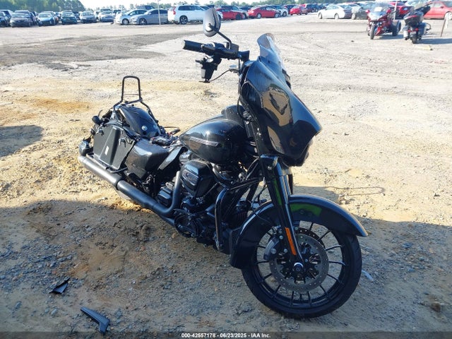 Salvage Harley-Davidson Flhxs Image