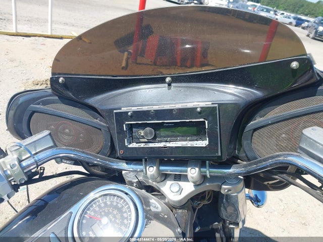 Suzuki Vl1500