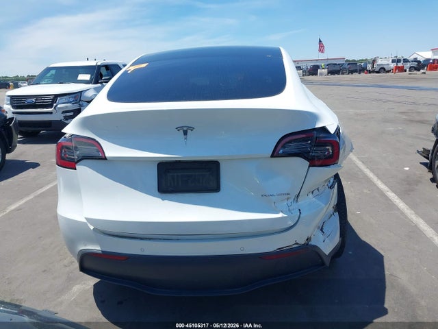 Tesla Model Y Long Range Dual Motor All-wheel Drive
