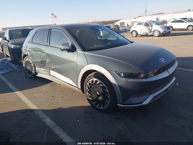 Salvage Hyundai Ioniq Image
