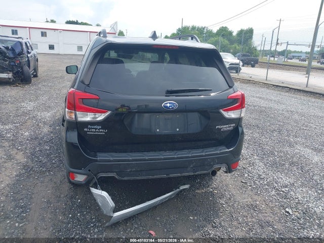 Subaru Forester Touring