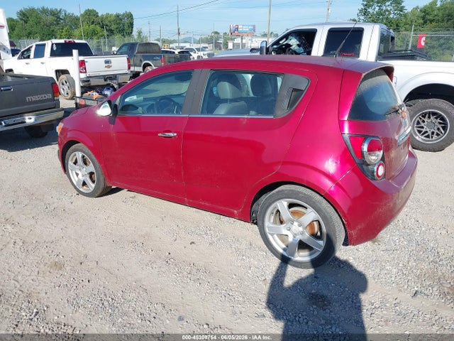 Chevrolet Sonic 2lz