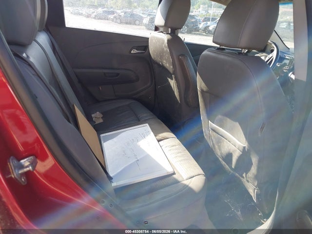 Chevrolet Sonic 2lz