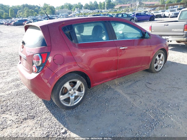 Chevrolet Sonic 2lz
