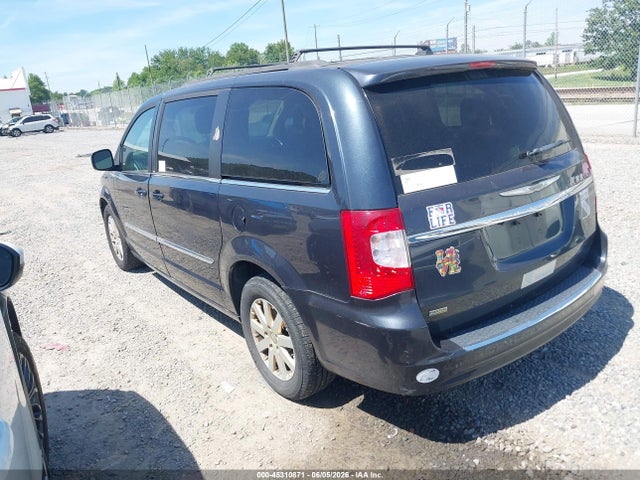 Chrysler Town & Country Touring