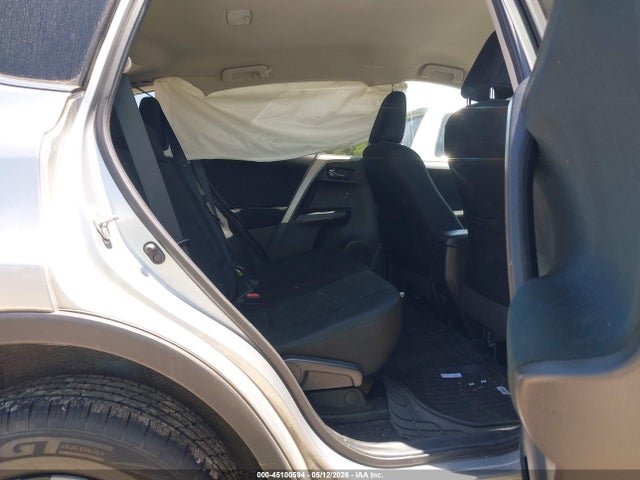 Toyota RAV4 Le