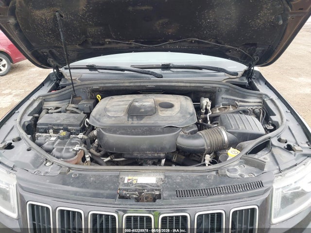 Jeep Grand Cherokee Laredo