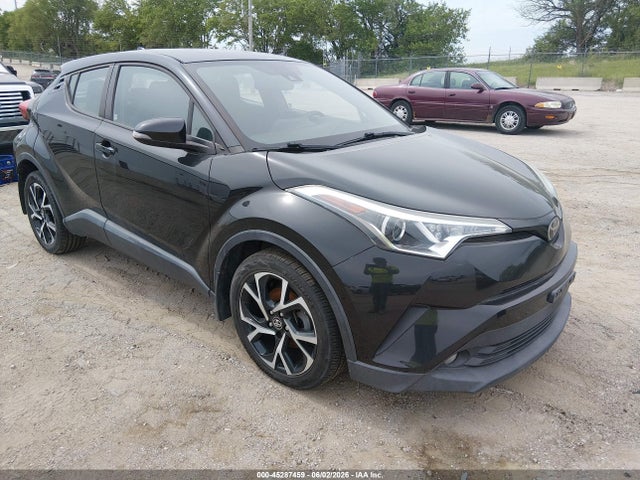 Salvage Toyota C-HR Image