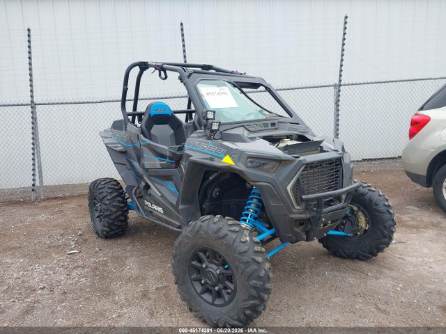 Salvage Polaris RZR Image