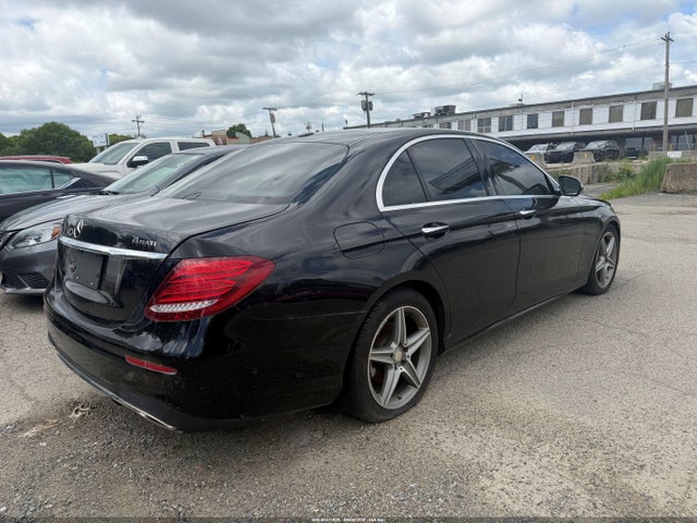 Mercedes-Benz E-Class 4matic
