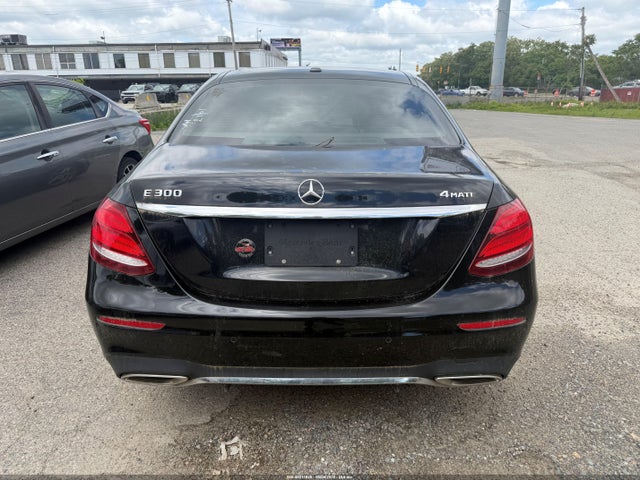 Mercedes-Benz E-Class 4matic