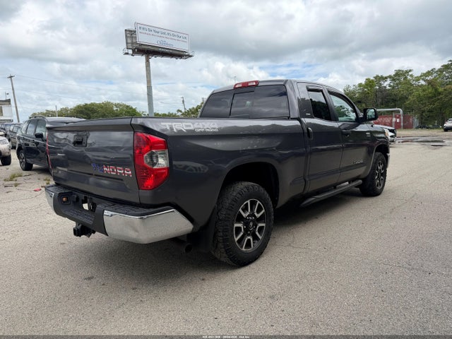 Toyota Tundra Sr5 5.7l V8