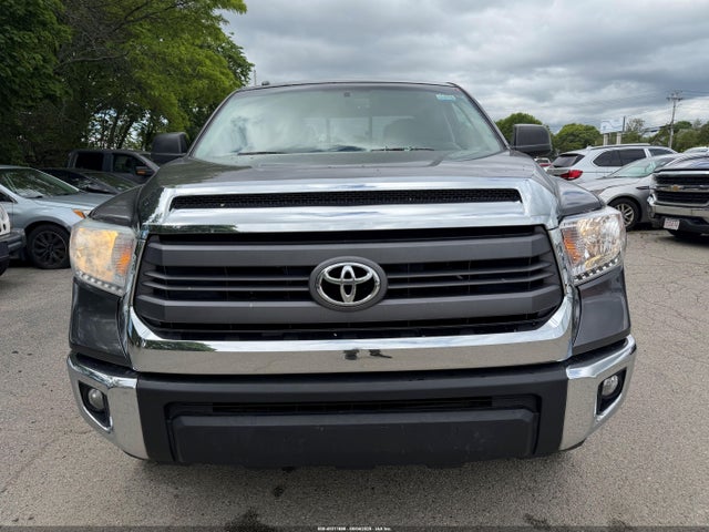 Toyota Tundra Sr5 5.7l V8
