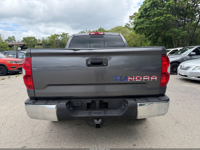 Toyota Tundra Sr5 5.7l V8