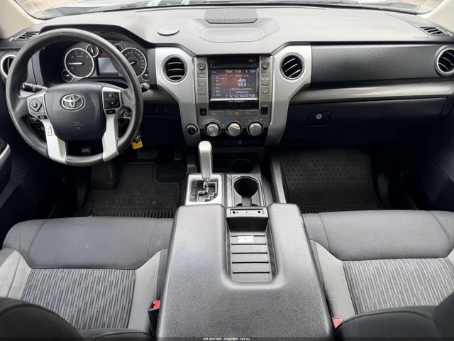 Toyota Tundra Sr5 5.7l V8