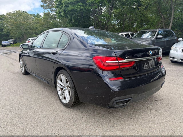 BMW Alpina B7 Xdrive