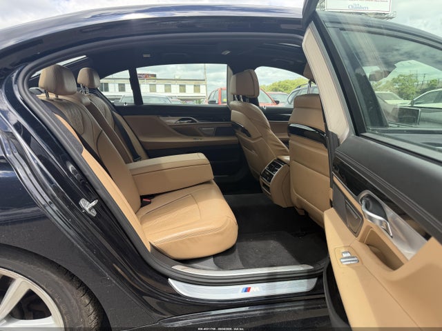 BMW Alpina B7 Xdrive