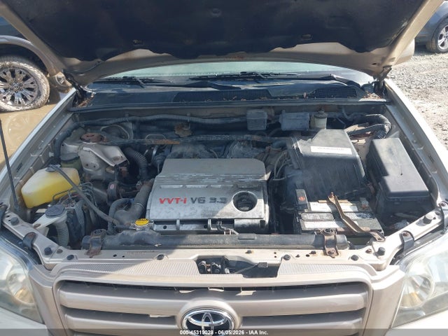 Toyota Highlander Limited V6