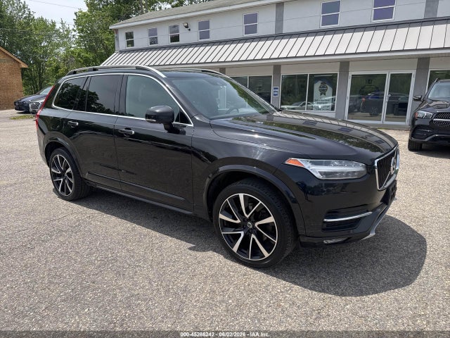 Salvage Volvo XC90 Image
